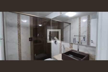 Apartamento à venda com 83m², 3 quartos e 1 vaga Apartamento à venda com 83m², 3 quartos e 1 vagaBanheiro