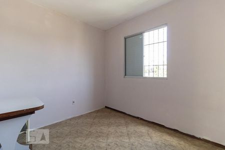 Quarto 1 de apartamento para alugar com 2 quartos, 47m² em Vila Liviero, São Paulo