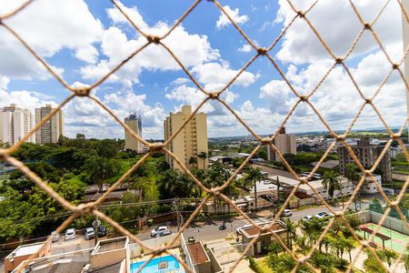 Vista da suíte de apartamento para alugar com 3 quartos, 79m² em Mansões Santo Antônio, Campinas