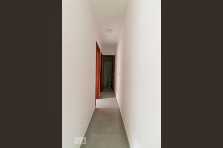 Corredor de apartamento para alugar com 2 quartos, 40m² em Parque São Jorge, São Paulo