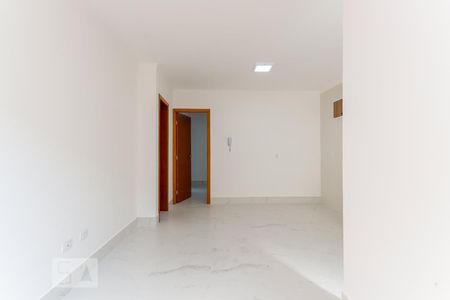 Sala e Cozinha de apartamento para alugar com 1 quarto, 38m² em Vila Mazzei, São Paulo