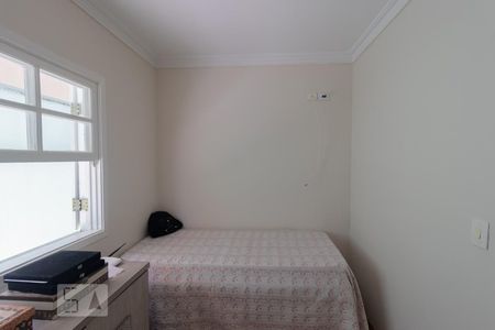 Dormitório 2 de casa à venda com 4 quartos, 200m² em Parque São Domingos, São Paulo