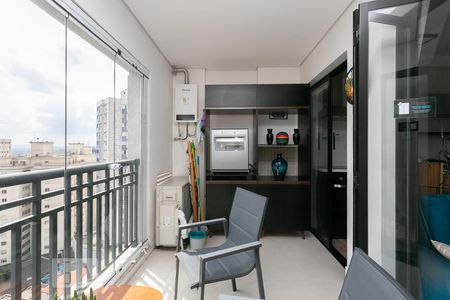 Varanda de apartamento para alugar com 2 quartos, 58m² em Sumarezinho, São Paulo