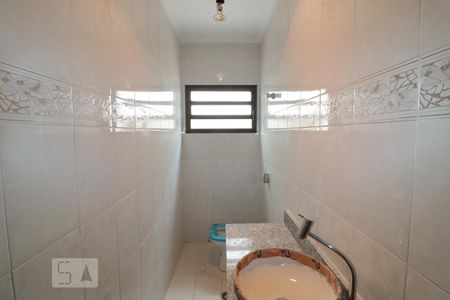 Lavabo de casa para alugar com 4 quartos, 330m² em Vila Gomes Cardim, São Paulo