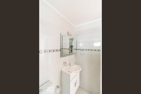 Banheiro de apartamento para alugar com 2 quartos, 54m² em Bosque da Saúde, São Paulo