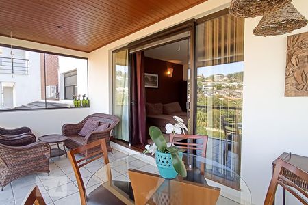 Varanda sala de casa de condomínio para alugar com 4 quartos, 560m² em Alphaville, Santana de Parnaíba
