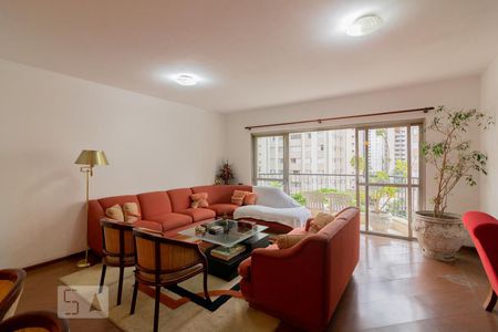 Apartamento à venda com 160m², 2 quartos e 2 vagasSala