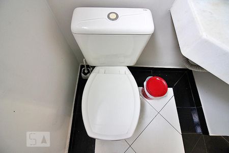 Lavabo da Sala  de casa à venda com 2 quartos, 200m² em Vila Dayse, São Bernardo do Campo