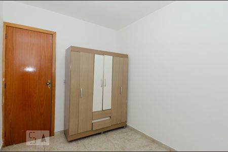 Quarto 1 de apartamento para alugar com 2 quartos, 42m² em Jardim Silvestre, Guarulhos