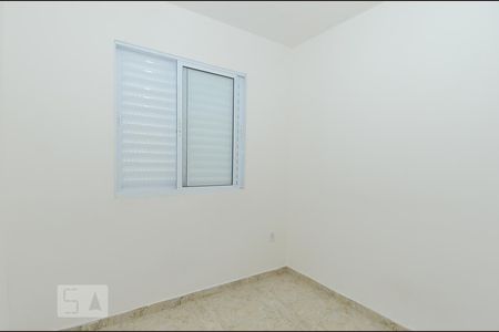 Quarto 1 de apartamento para alugar com 2 quartos, 42m² em Jardim Silvestre, Guarulhos