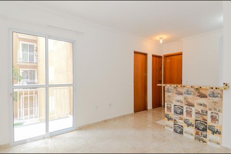 Sala de apartamento para alugar com 2 quartos, 42m² em Jardim Silvestre, Guarulhos