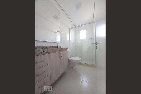 Apartamento à venda com 113m², 3 quartos e 1 vaga Apartamento à venda com 113m², 3 quartos e 1 vagaBanheiro da Suíte