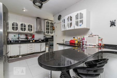 Cozinha de casa à venda com 3 quartos, 268m² em Vila Nova, Porto Alegre