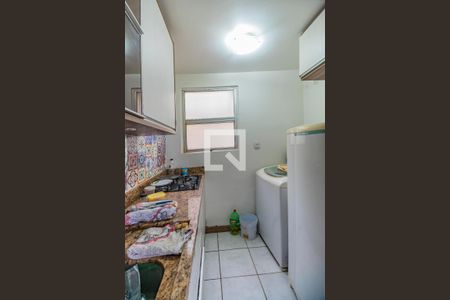 Lavanderia  de apartamento à venda com 2 quartos, 60m² em Mário Quintana, Porto Alegre