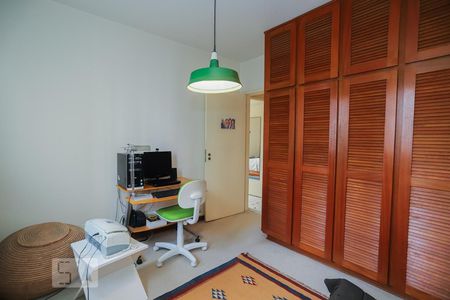 Quarto 1 de apartamento à venda com 2 quartos, 104m² em Lapa, São Paulo