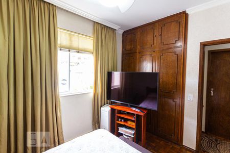Suíte de apartamento à venda com 2 quartos, 93m² em Santo Antônio, Belo Horizonte