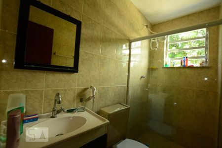 Banheiro Social de apartamento à venda com 1 quarto, 45m² em Brás de Pina, Rio de Janeiro