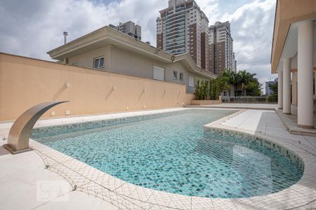 Casa de condomínio à venda com 900m², 5 quartos e sem vaga Casa de condomínio à venda com 900m², 5 quartos e sem vagaPiscina