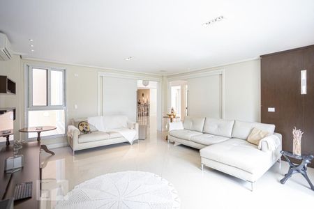 Casa de condomínio à venda com 900m², 5 quartos e sem vaga Casa de condomínio à venda com 900m², 5 quartos e sem vagaSala