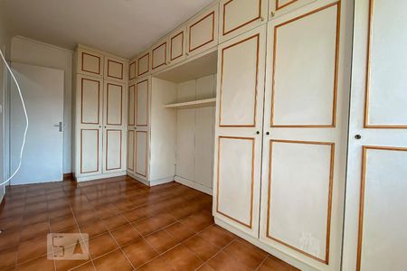 Quarto 1 de apartamento à venda com 2 quartos, 64m² em Olaria, Rio de Janeiro