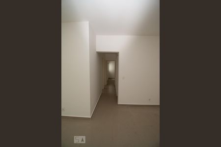 Sala de apartamento para alugar com 3 quartos, 80m² em Jardim Las Vegas, Guarulhos