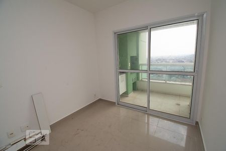 Sala de apartamento para alugar com 3 quartos, 80m² em Jardim Las Vegas, Guarulhos