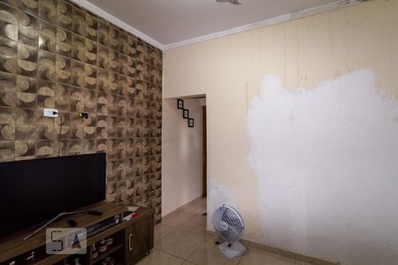 Sala de casa à venda com 4 quartos, 100m² em Jardim Paraguacu, São Paulo