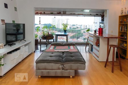 Sala de apartamento à venda com 3 quartos, 104m² em Jardim Avelino, São Paulo