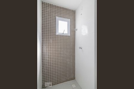 Apartamento à venda com 57m², 2 quartos e 1 vaga Apartamento à venda com 57m², 2 quartos e 1 vagaBanheiro