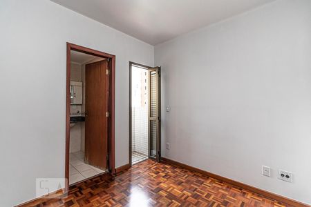 Suíte de apartamento para alugar com 4 quartos, 125m² em Santa Paula, São Caetano do Sul