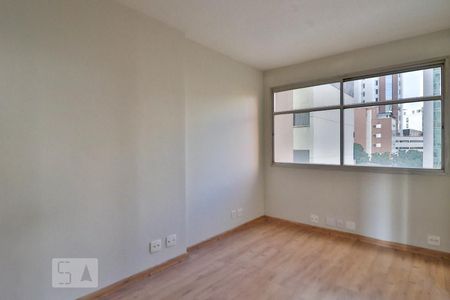 Sala de apartamento para alugar com 1 quarto, 63m² em Savassi, Belo Horizonte