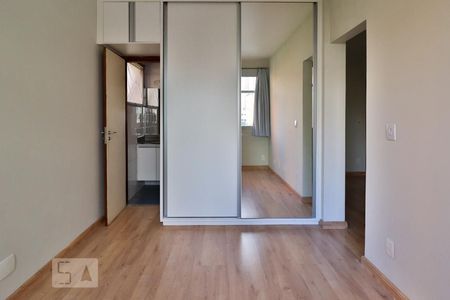 Quarto Suíte de apartamento para alugar com 1 quarto, 63m² em Savassi, Belo Horizonte