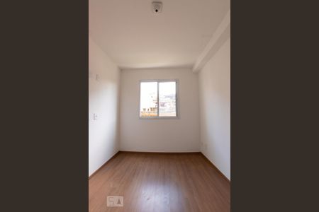 Quarto de apartamento para alugar com 1 quarto, 24m² em Cidade Satelite Santa Barbara, São Paulo