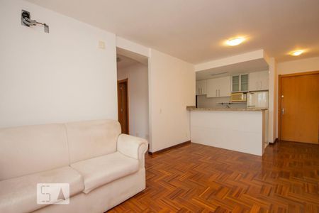 Apartamento para alugar com 2 quartos, 72m² em Passo da Areia, Porto Alegre