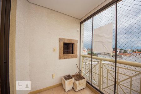 Apartamento para alugar com 2 quartos, 72m² em Passo da Areia, Porto Alegre