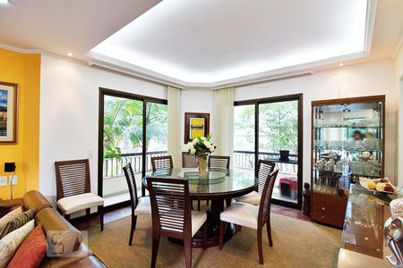 Sala de apartamento à venda com 4 quartos, 179m² em Morumbi, São Paulo