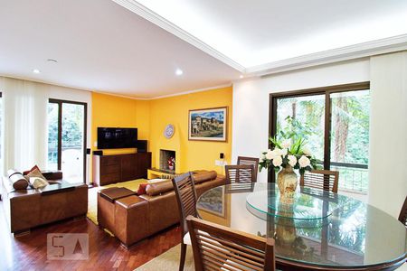 Sala de apartamento à venda com 4 quartos, 179m² em Morumbi, São Paulo