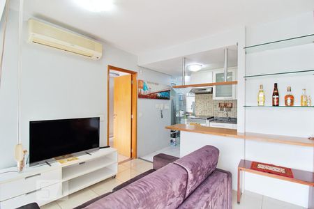 Sala de apartamento para alugar com 1 quarto, 48m² em Jardim Londrina, São Paulo