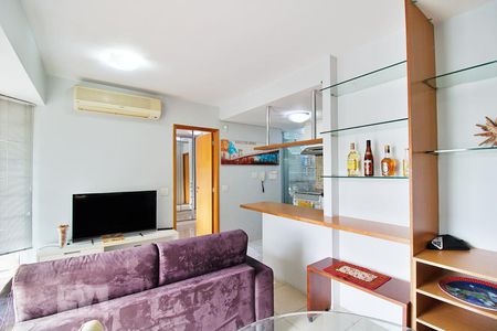 Sala de apartamento para alugar com 1 quarto, 48m² em Jardim Londrina, São Paulo