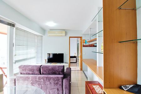 Sala de apartamento para alugar com 1 quarto, 48m² em Jardim Londrina, São Paulo