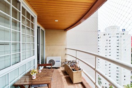 Varanda da Sala de apartamento para alugar com 1 quarto, 48m² em Jardim Londrina, São Paulo