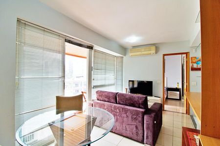 Sala de apartamento para alugar com 1 quarto, 48m² em Jardim Londrina, São Paulo