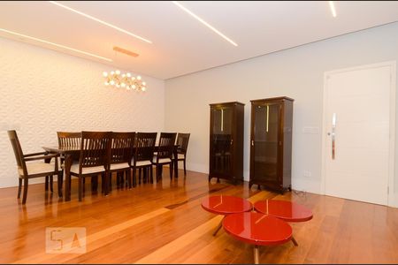 Sala de Jantar de casa à venda com 5 quartos, 411m² em Vila Augusta, Guarulhos