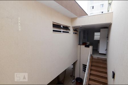 Casa à venda com 411m², 5 quartos e 8 vagas Casa à venda com 411m², 5 quartos e 8 vagasVista da Varanda da Suíte 3