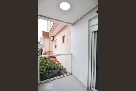 Casa à venda com 411m², 5 quartos e 8 vagas Casa à venda com 411m², 5 quartos e 8 vagasVaranda da Suíte 2