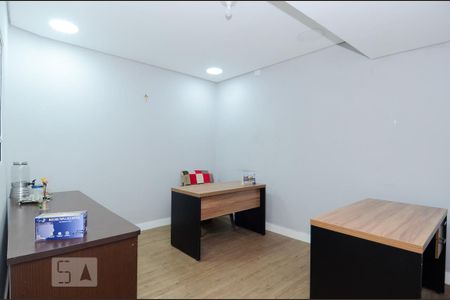 Casa à venda com 411m², 5 quartos e 8 vagas Casa à venda com 411m², 5 quartos e 8 vagasEscritório