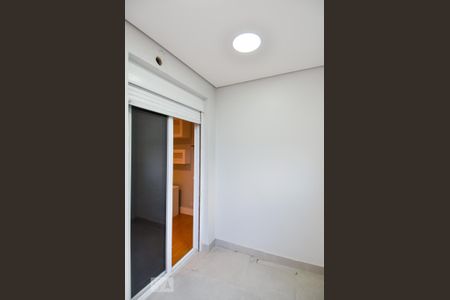 Casa à venda com 411m², 5 quartos e 8 vagas Casa à venda com 411m², 5 quartos e 8 vagasVaranda da Suíte 2