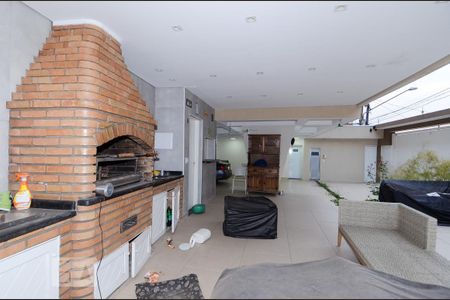 Casa à venda com 411m², 5 quartos e 8 vagas Casa à venda com 411m², 5 quartos e 8 vagasChurrasqueira