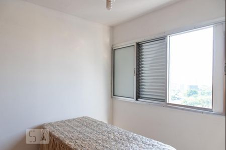 Quarto 1 de apartamento para alugar com 2 quartos, 70m² em Vila Monumento, São Paulo