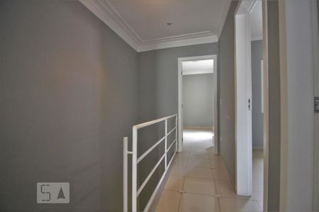 Corredor de casa de condomínio à venda com 3 quartos, 155m² em Jardim Monte Kemel, São Paulo